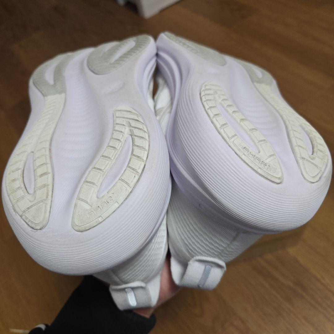 ASICS GEL-NIMBUS 27 ホワイト 27.5cm