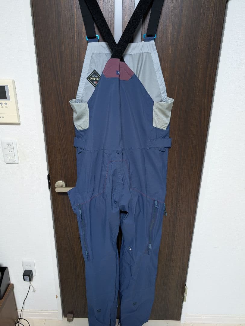 REW 22-23 REALITY リアリティー 上下セット 最終価格！