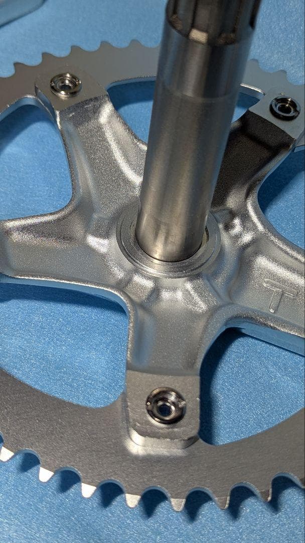 SKEACE ピスト用クランクセット 165mm 48T BB付属　シルバー