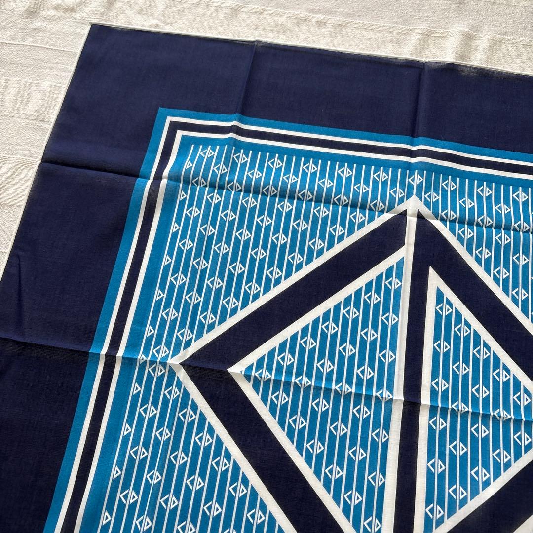 未使用　クリスチャンディオール　コットン　スカーフ　CDロゴ　オールド　Dior