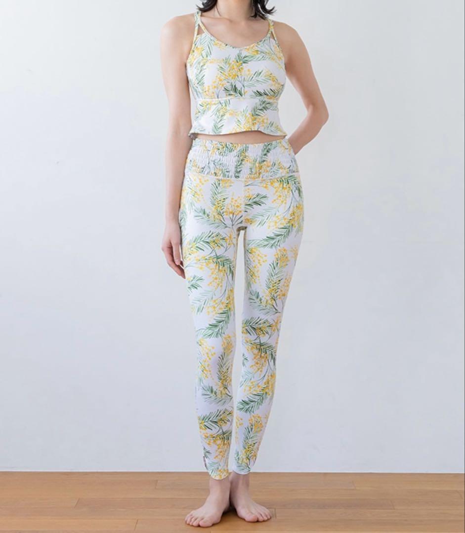 【新品タグ付き未開封】 スプリングフラワーシャーリングレギンス ミモザ Ｌサイズ