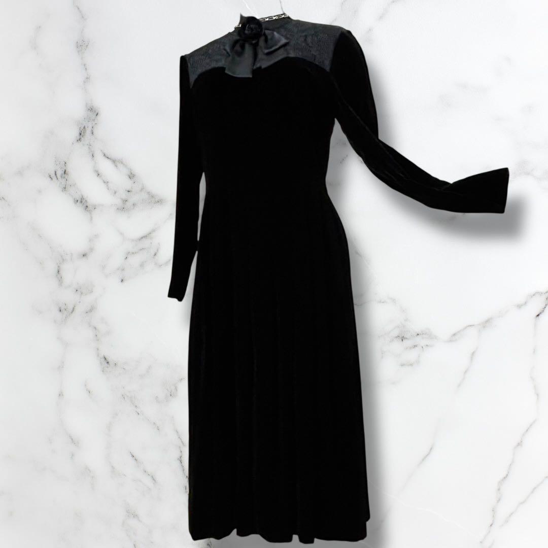 VIVID BOUTIQUE 【森英恵】 ロングワンピース ベルベット　カメリア