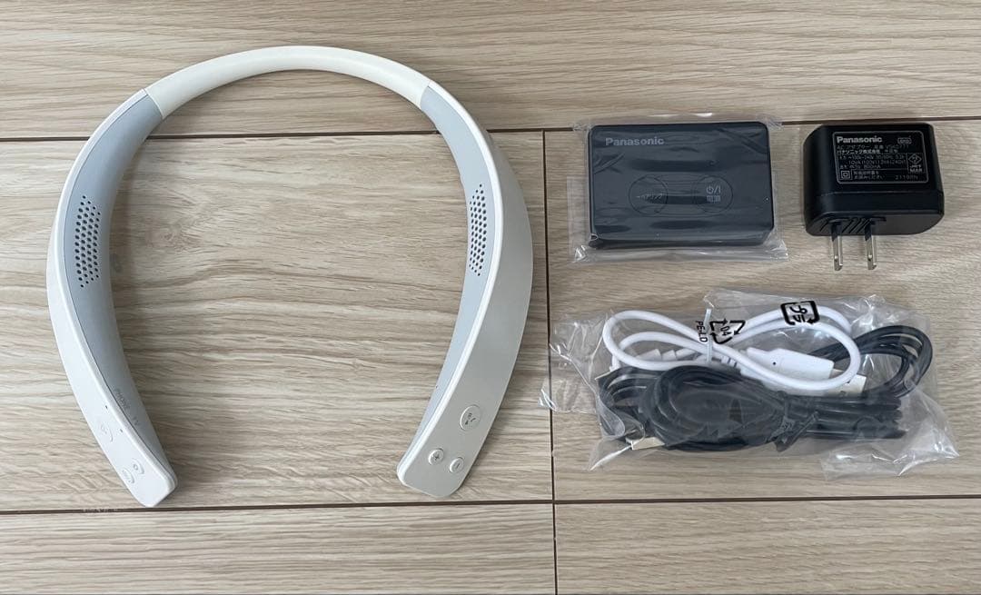 Panasonic ワイヤレスネックスピーカー SC-WN10-W