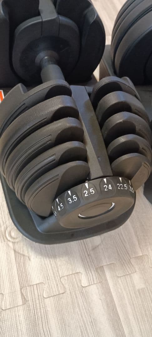 9.14まで値下げ！！可変式ダンベル 2.5~24kg ×1個