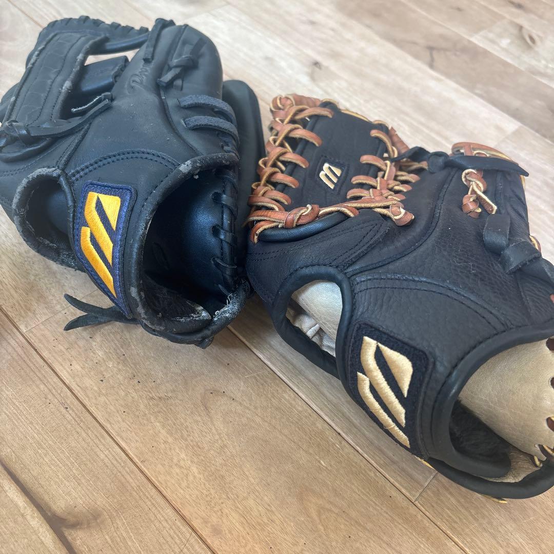 ミズノ　野球グローブ　2つ　ボールつき