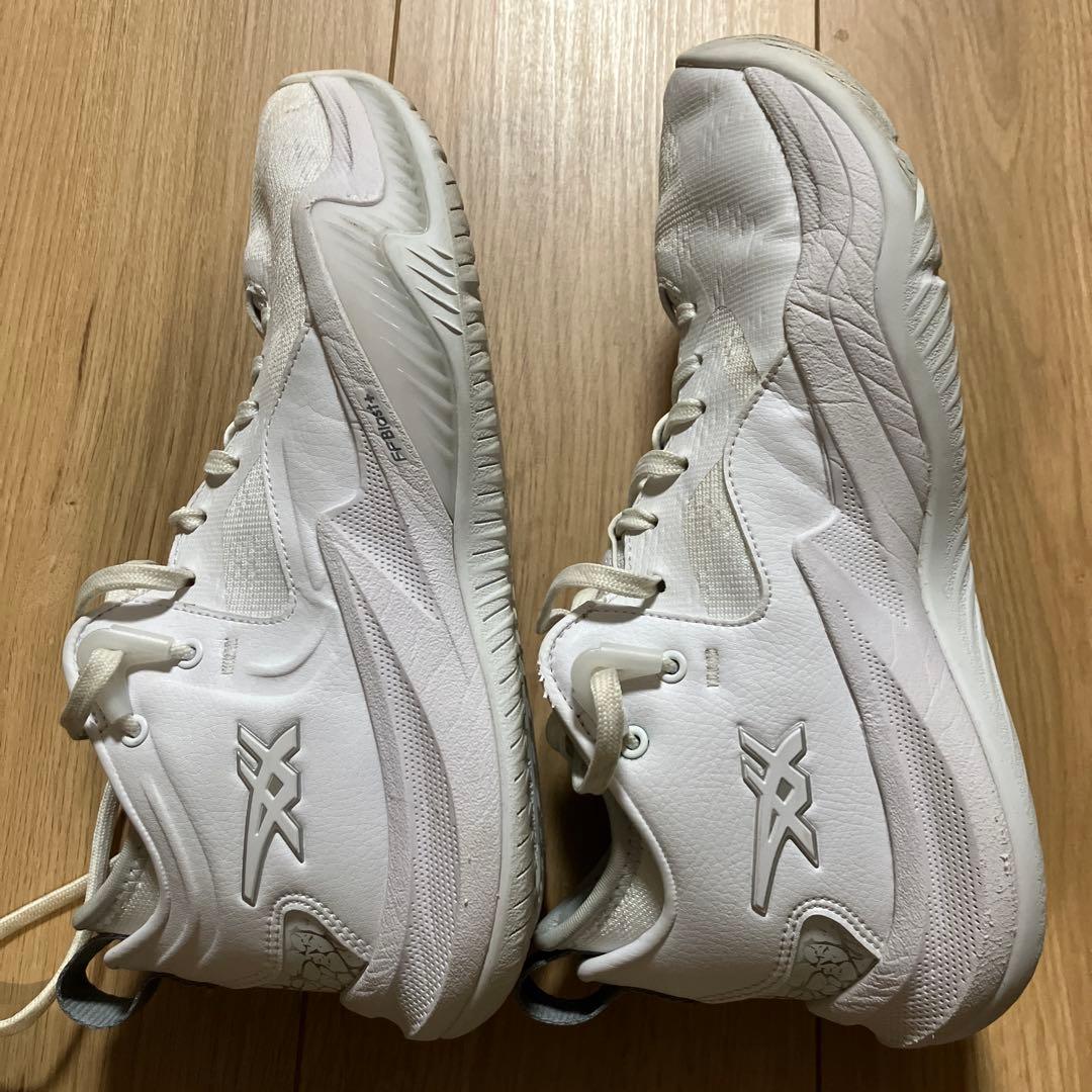 asics NOVA SURGE LOW2 24cm 【シューズケース付き】