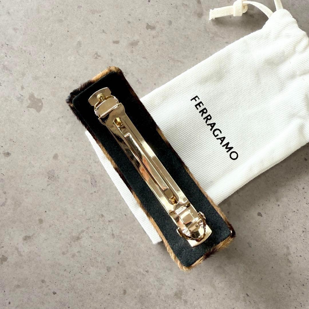 【新品未使用】FERRAGAMO フェラガモ バレッタ レオパード ヒョウ柄