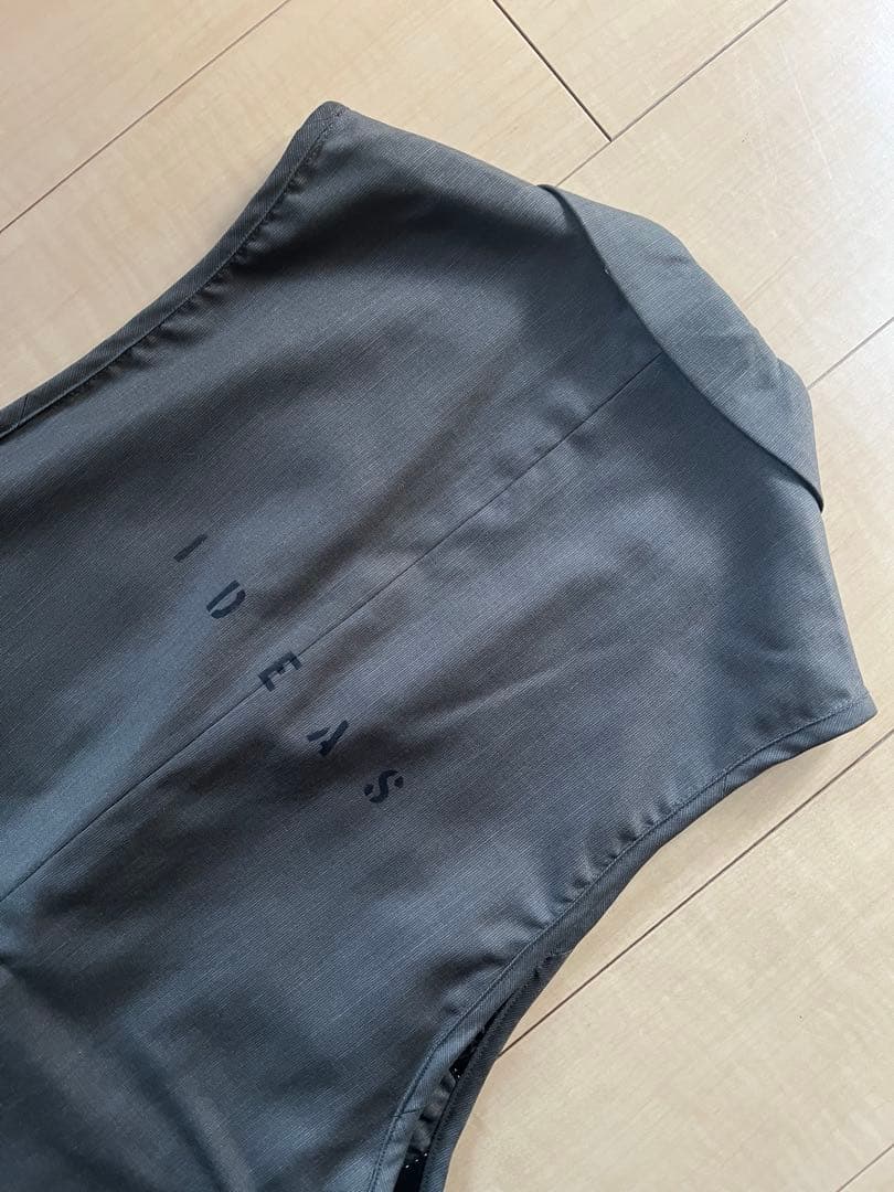 sunny side up フレームワーク別注テーラードベスト　ピンバッジ付き