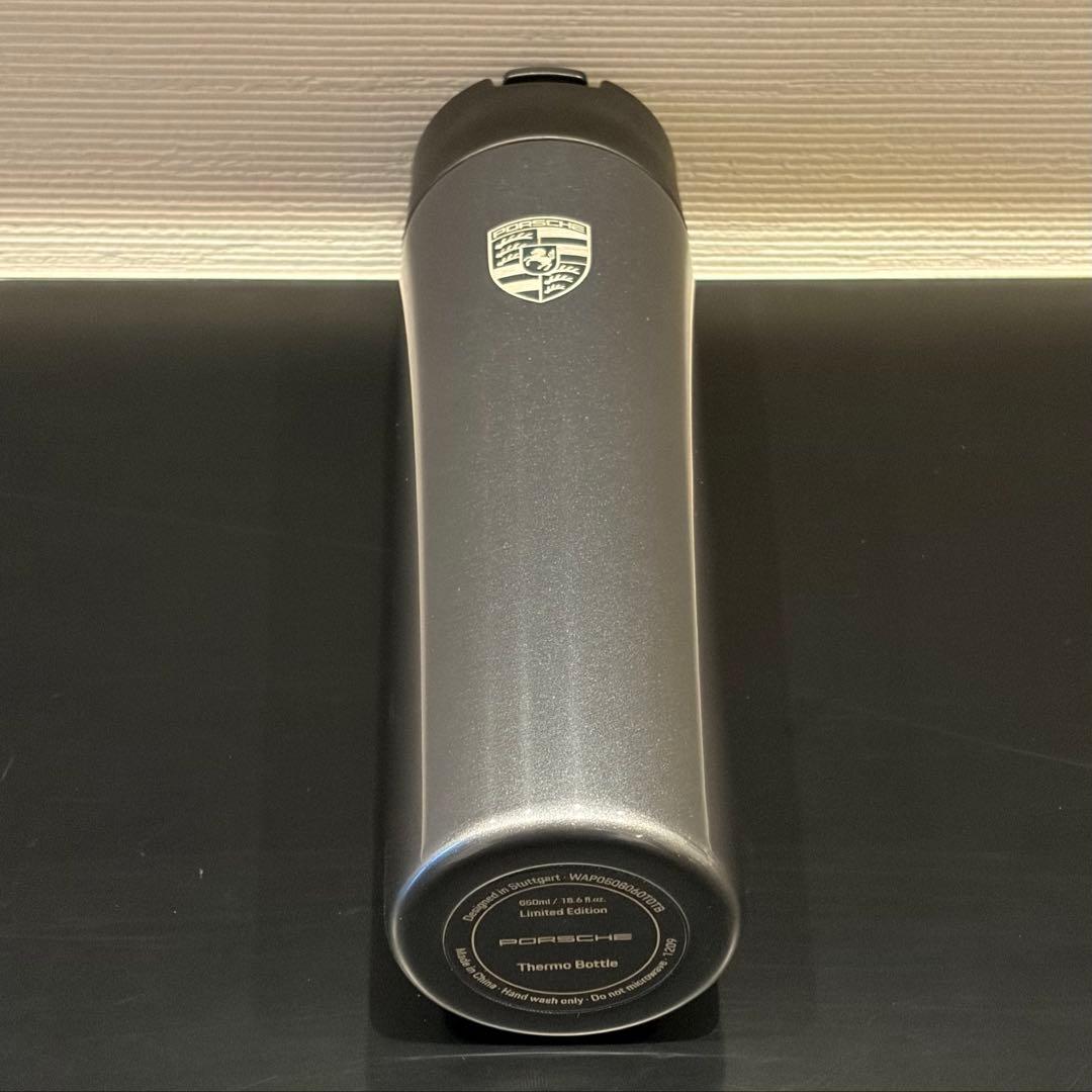 ☆Porsche　『Drinking bottle』　水筒　新品未使用☆