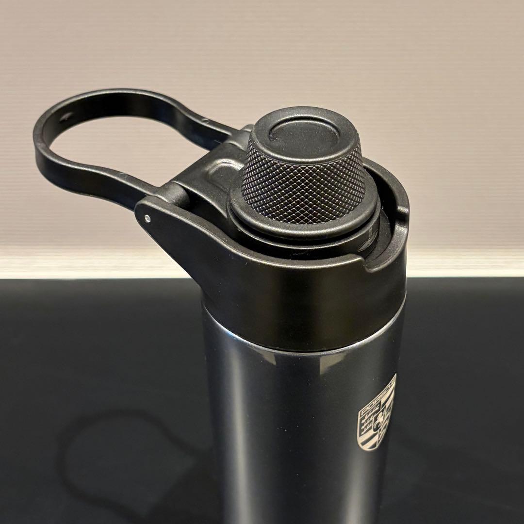 ☆Porsche　『Drinking bottle』　水筒　新品未使用☆