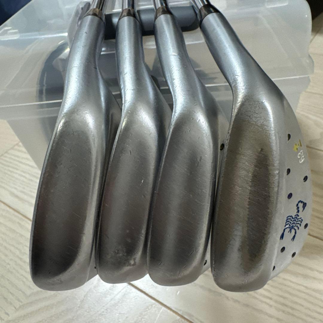 『LUCKLINE』ラックライン 地クラブ 4本セット