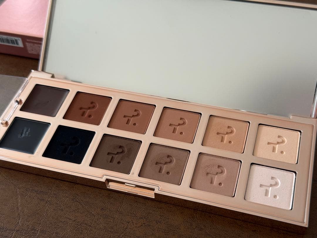 Patrick Ta オールマット アイシャドウパレット