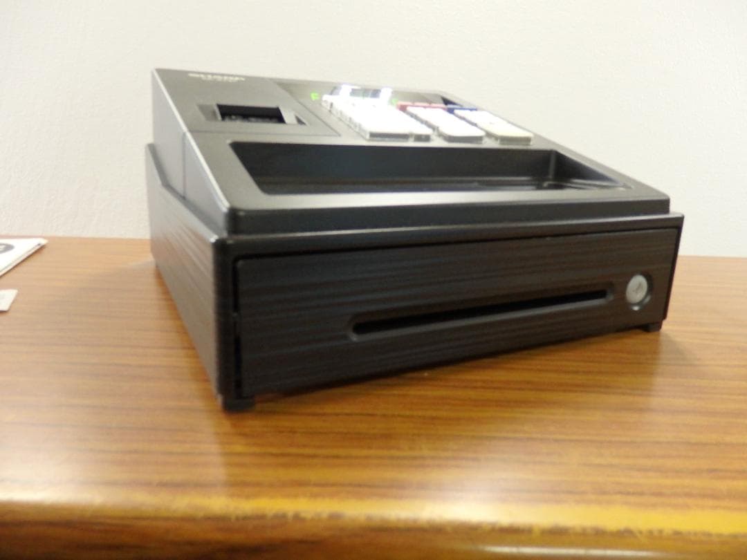 6120 年式大事 23年製 設定無料 XE-A147-W 電子レジスター