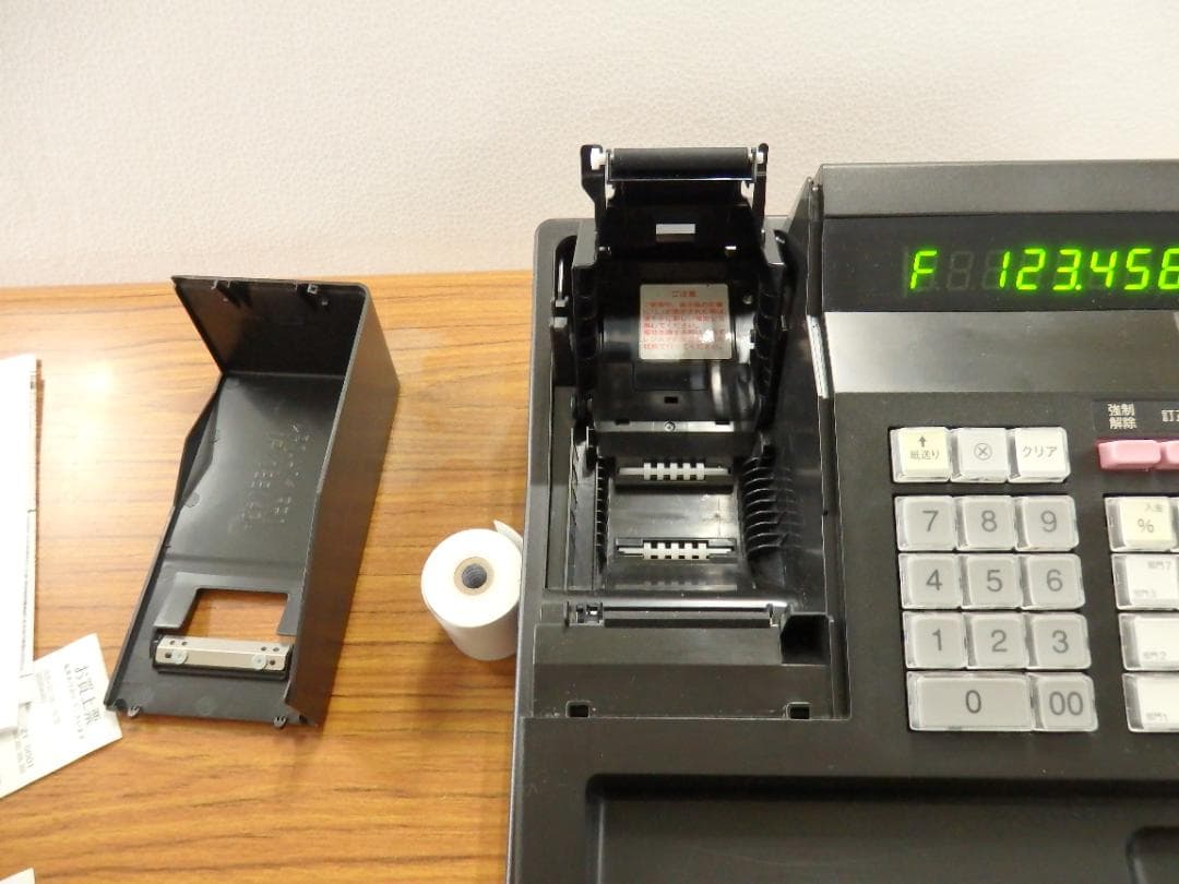 6120 年式大事 23年製 設定無料 XE-A147-W 電子レジスター