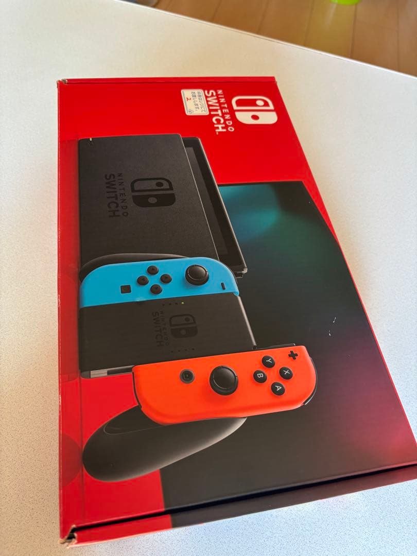 Nintendo Switch 本体 青と赤のJoy-Con 中古