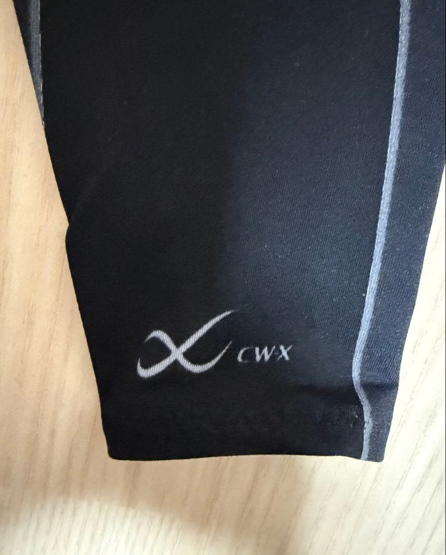 値下げ　CW-X ブラックタイツ カラフルライン　レディース