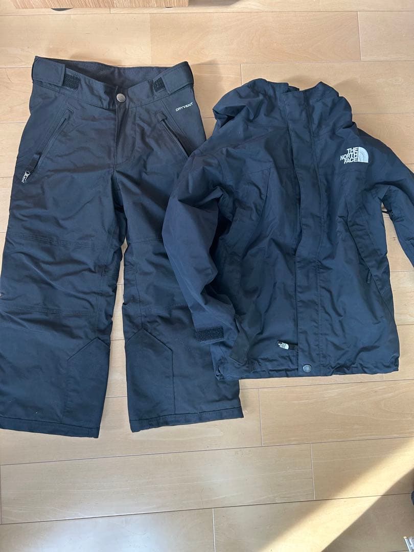 THE NORTH FACE 子ども用スキーウェアセット