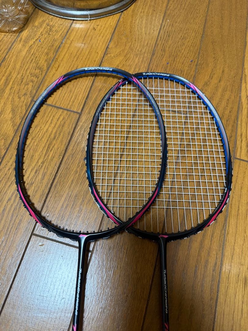 2本　リーニン　Turbo Charging 75 バドミントンラケット　希少