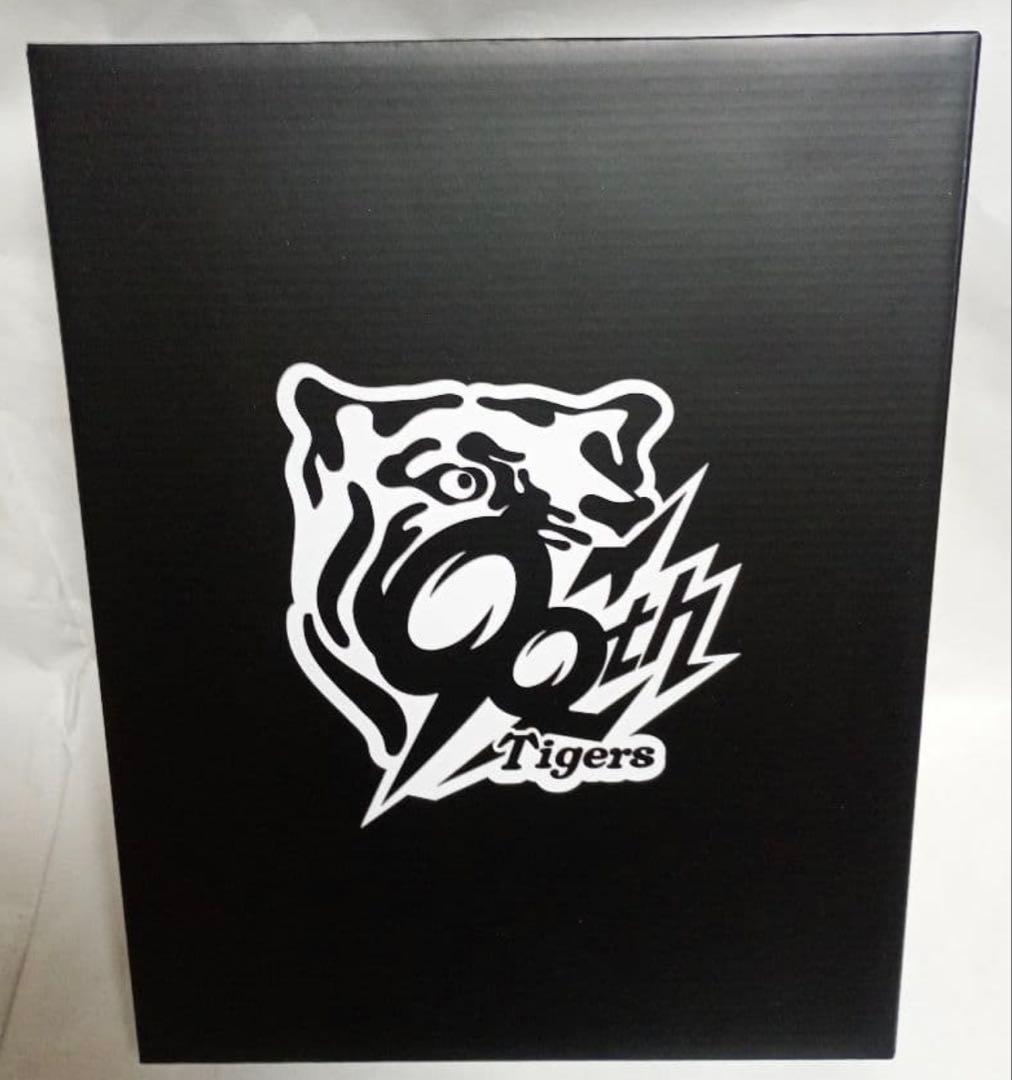 阪神タイガース 90周年記念ピンズ時計