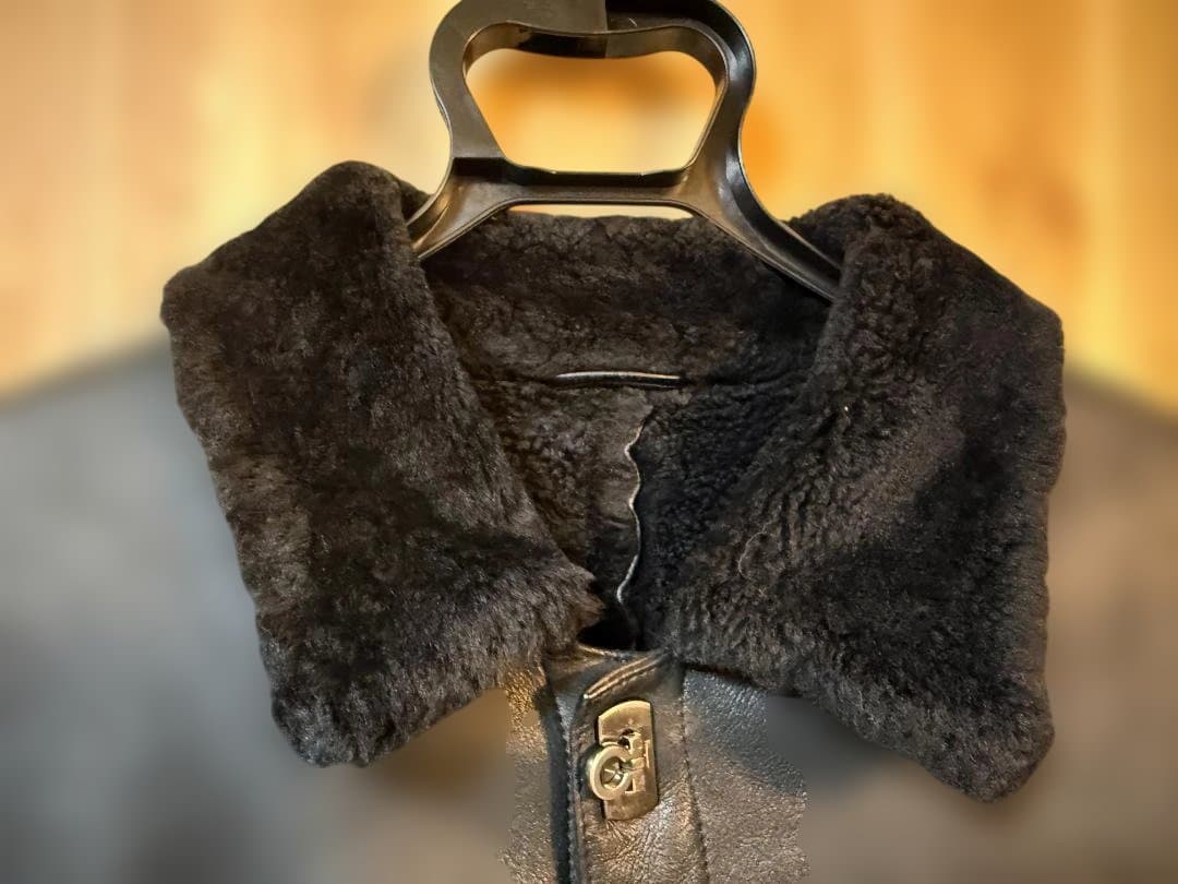 【中古】フェラガモ ガンチーニ ムートンコート メンズ 黒