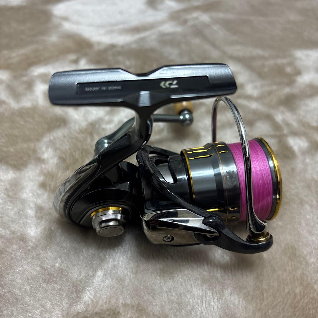 【早い者勝ち・超美品】ダイワ ルビアスエアリティLT2500-XH