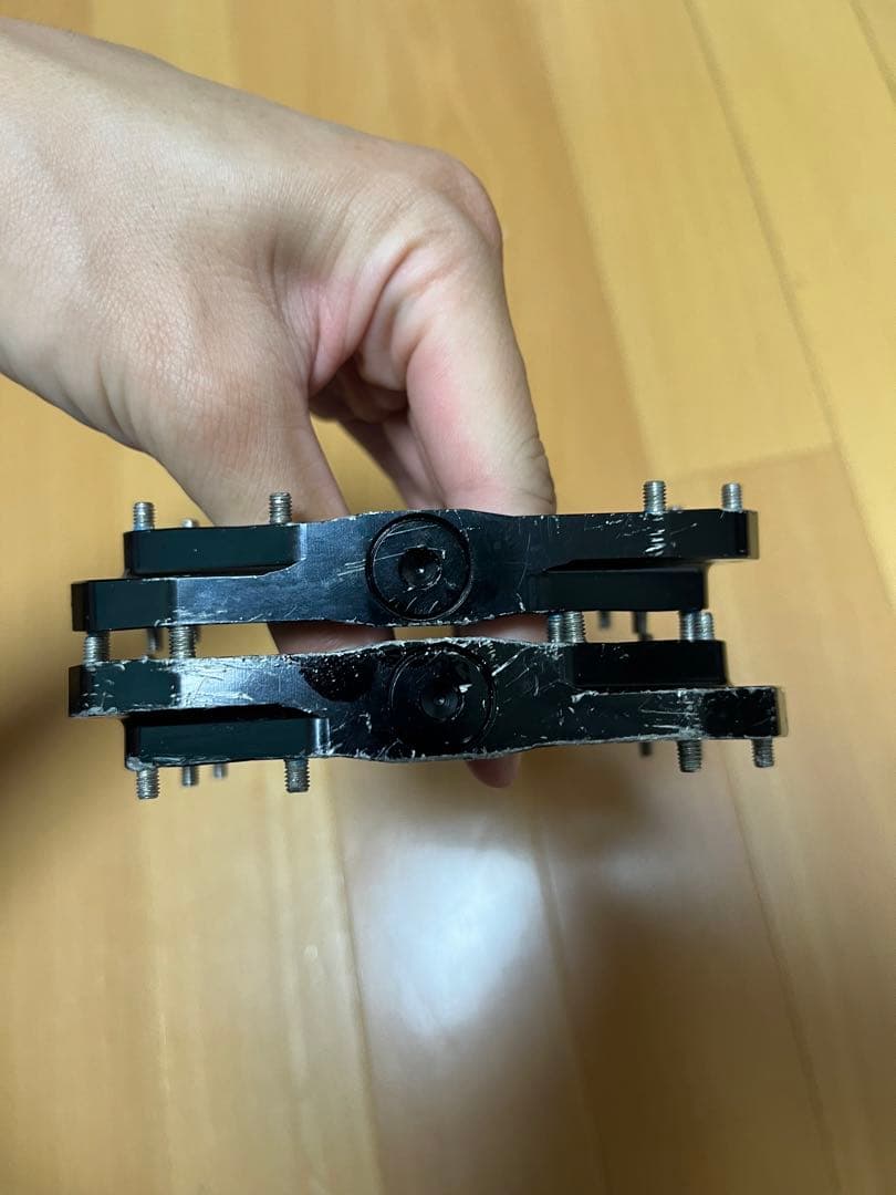 BURGTEC MK5 フラットペダル ブラック