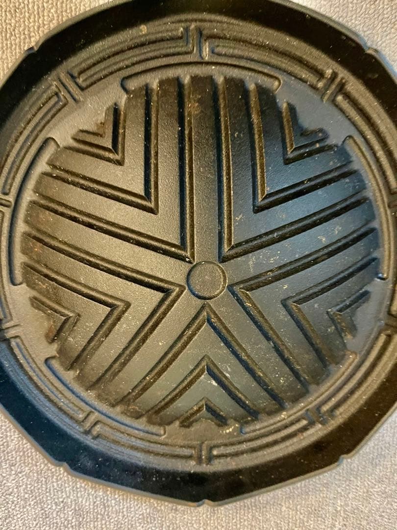 南部鉄器風 ジンギスカン鍋 28cm 穴なし