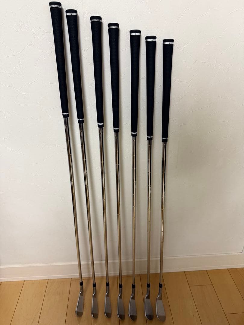 タイトリスト　T100アイアン　2025年 DG x100 EX 7本セット