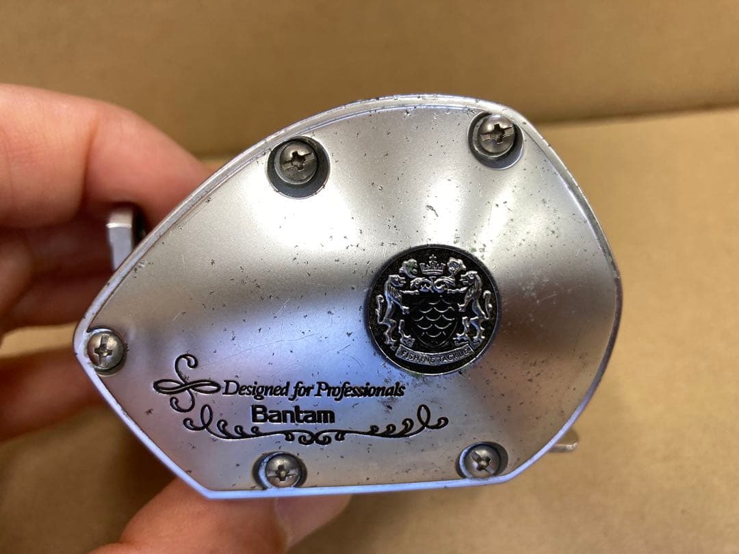 SHIMANO Bantam 100 ベイトリール