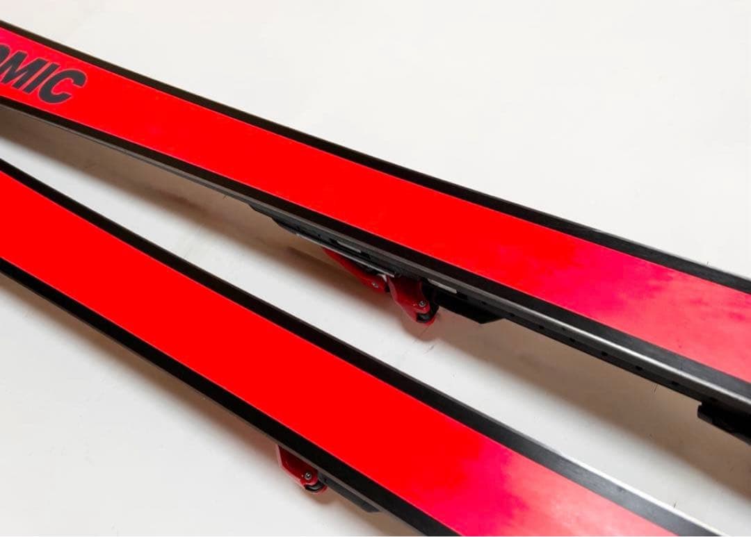 165cm アトミックATOMIC REDSTER S9i pro カービング