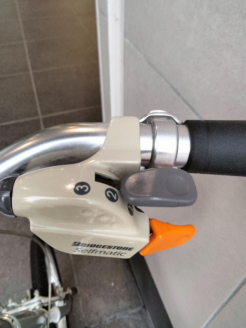 BRIDGESTONE TRANSIT LIGHT アルミフーム折り畳み自転車