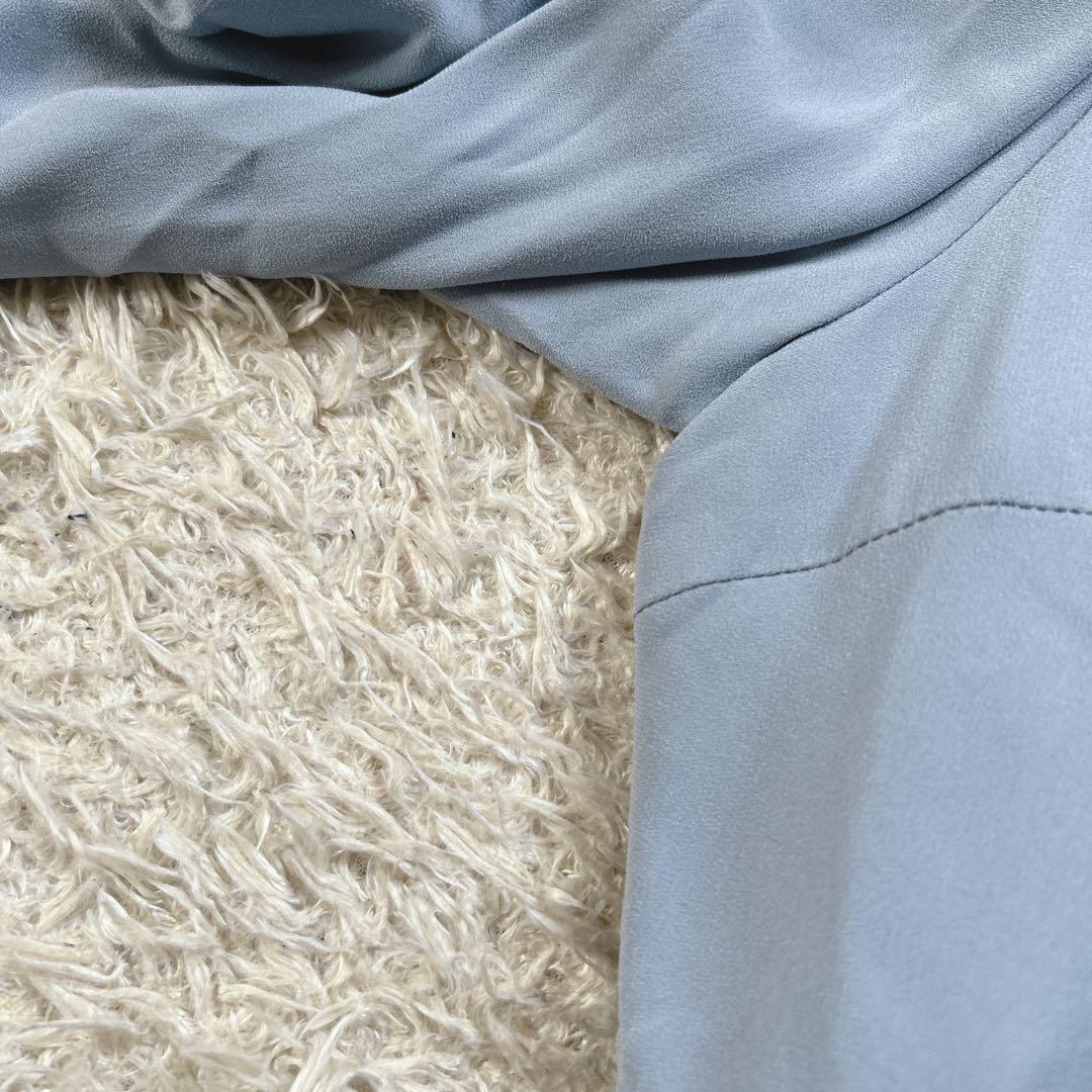 ストロベリーフィールズ　ベルト付き　くすみブルー　ワンピース　グラデーション