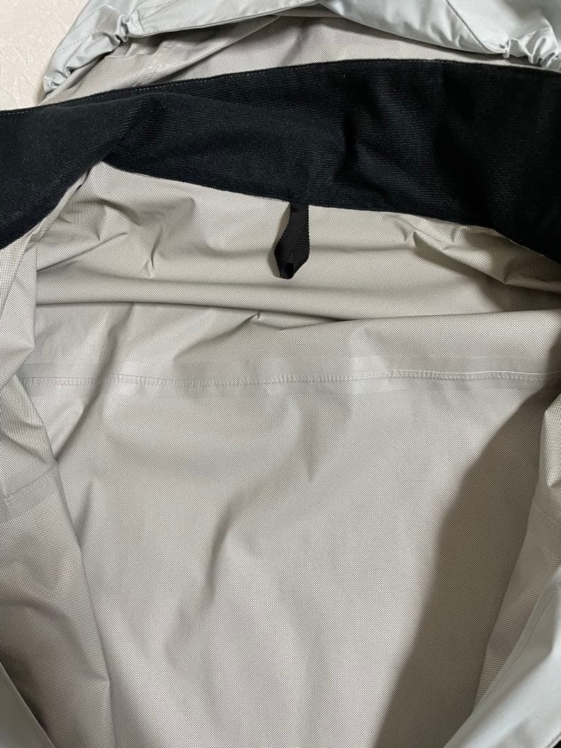 【美品】YONEX ウインドブレーカー　ゴルフ　テニス雨具　ウォータープルーフ