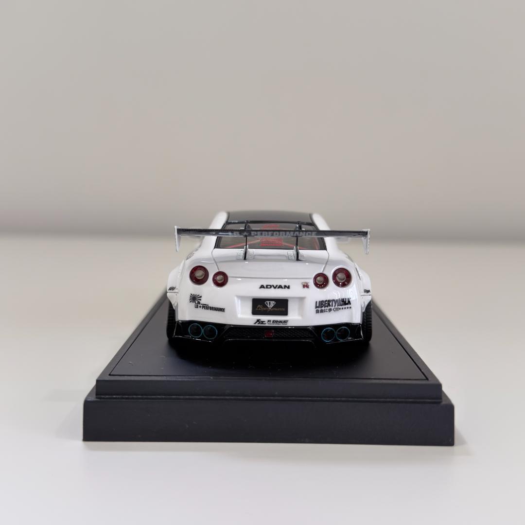 LB★PERFORMANCE LB-WORKS R Type1.5