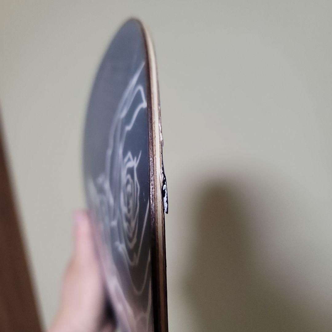 ティクナインのスノーボードとビンディングのセット