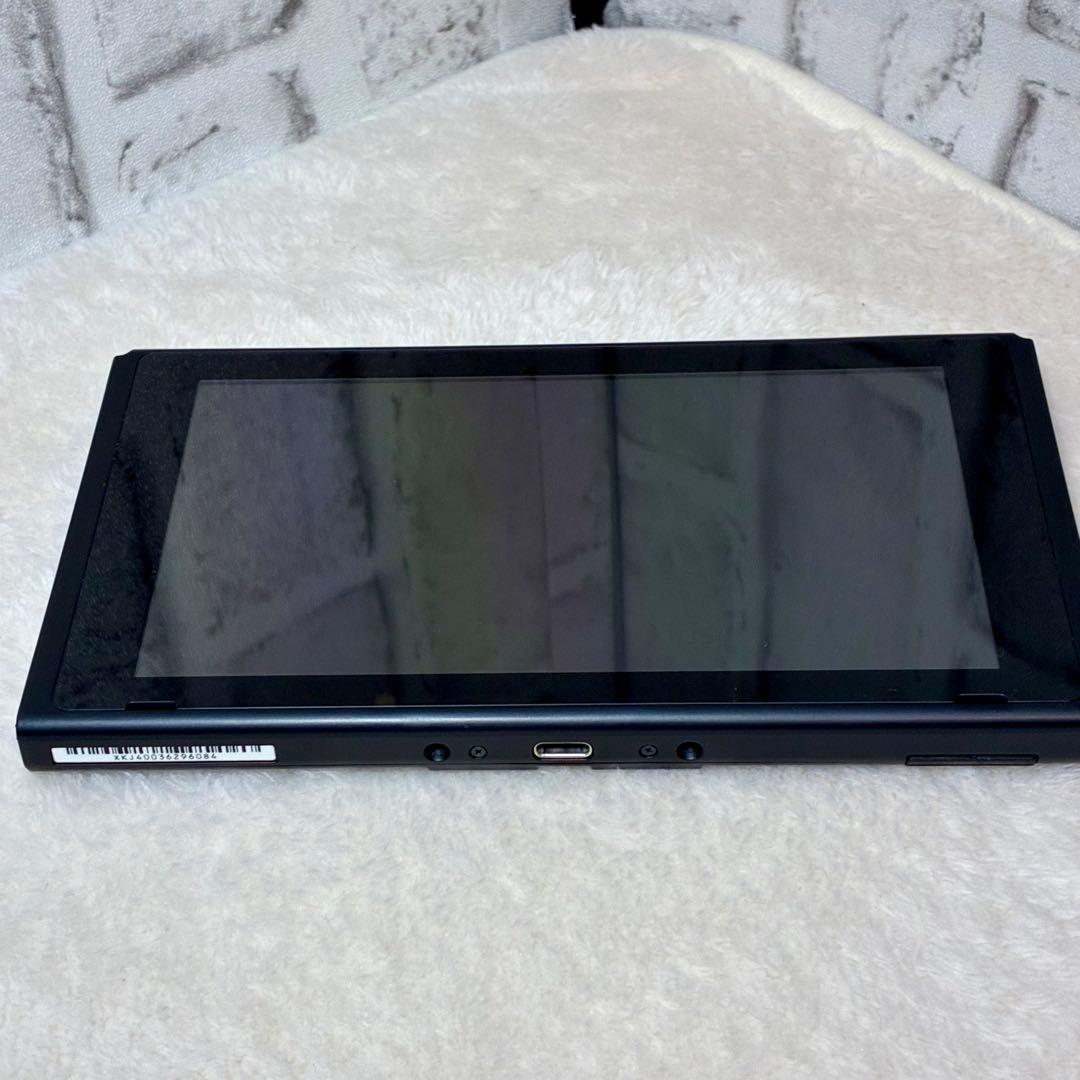 【液晶美品】Nintendo Switch バッテリー強化版　2021年製