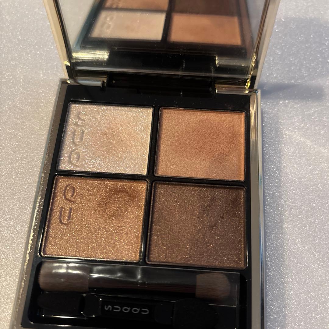 SUQQU スック　アイシャドウ　シグニチャーカラーアイズ　15 凛覗