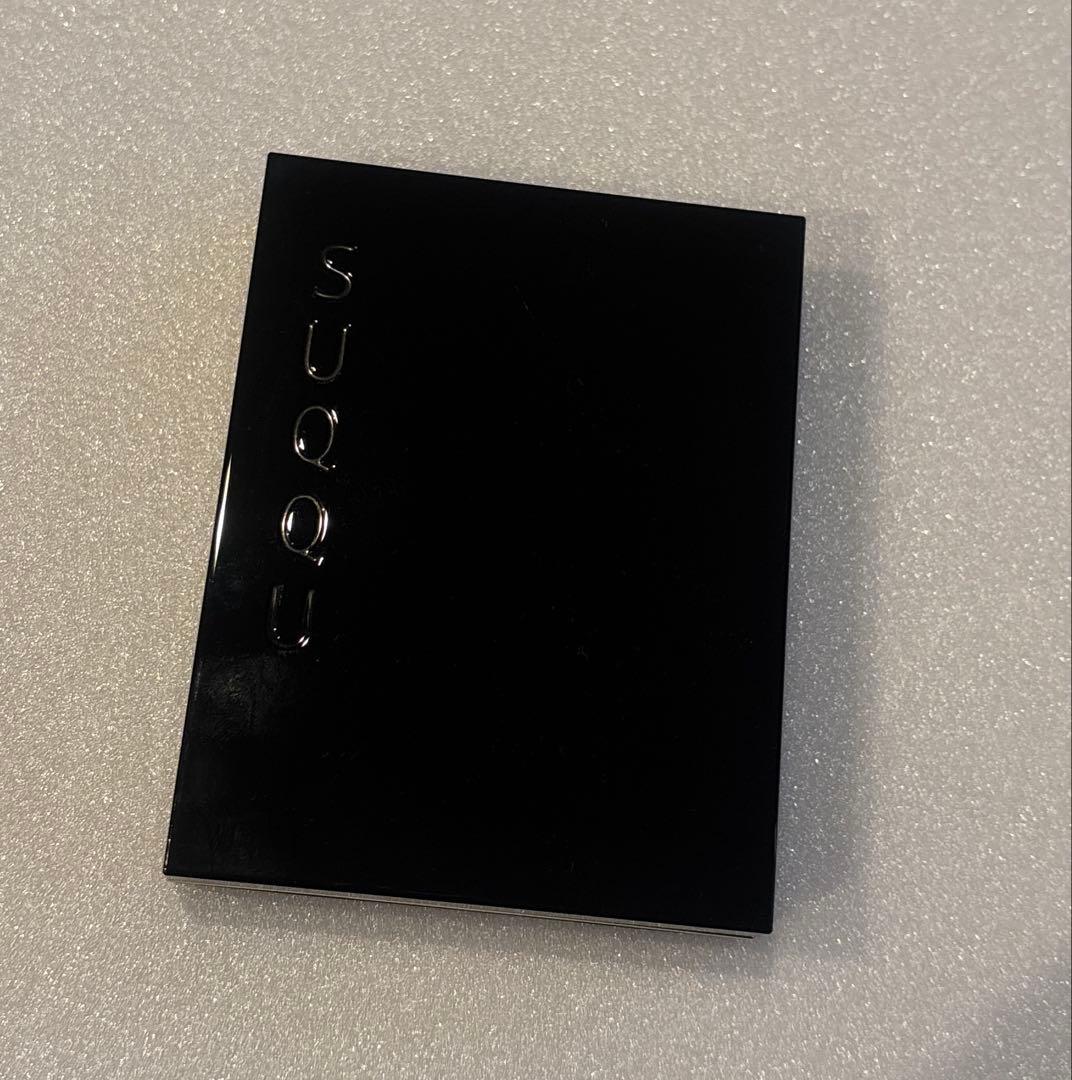 SUQQU スック　アイシャドウ　シグニチャーカラーアイズ　15 凛覗