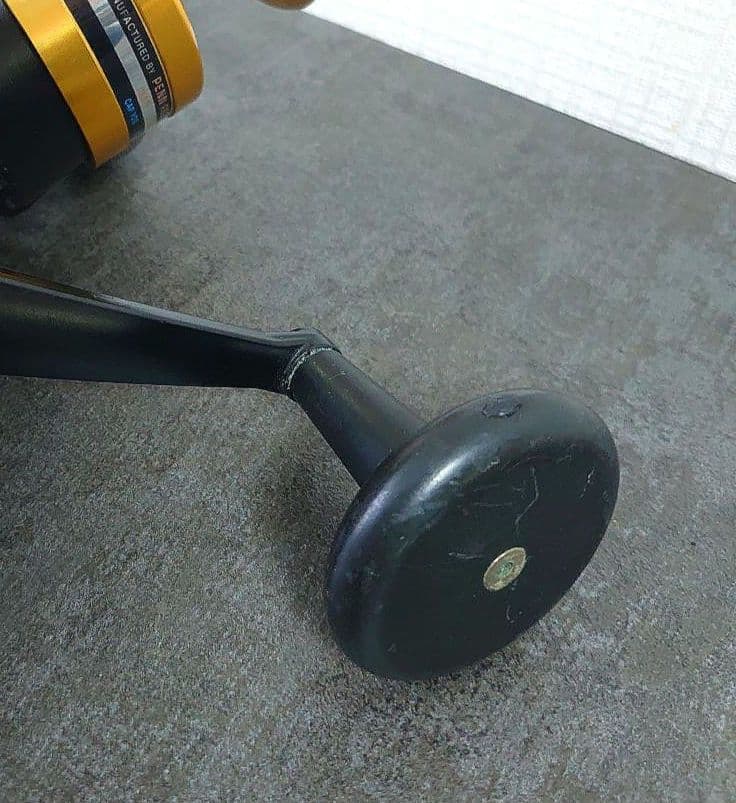 PENNスピンフィッシャー7500ss スペアスプール付属