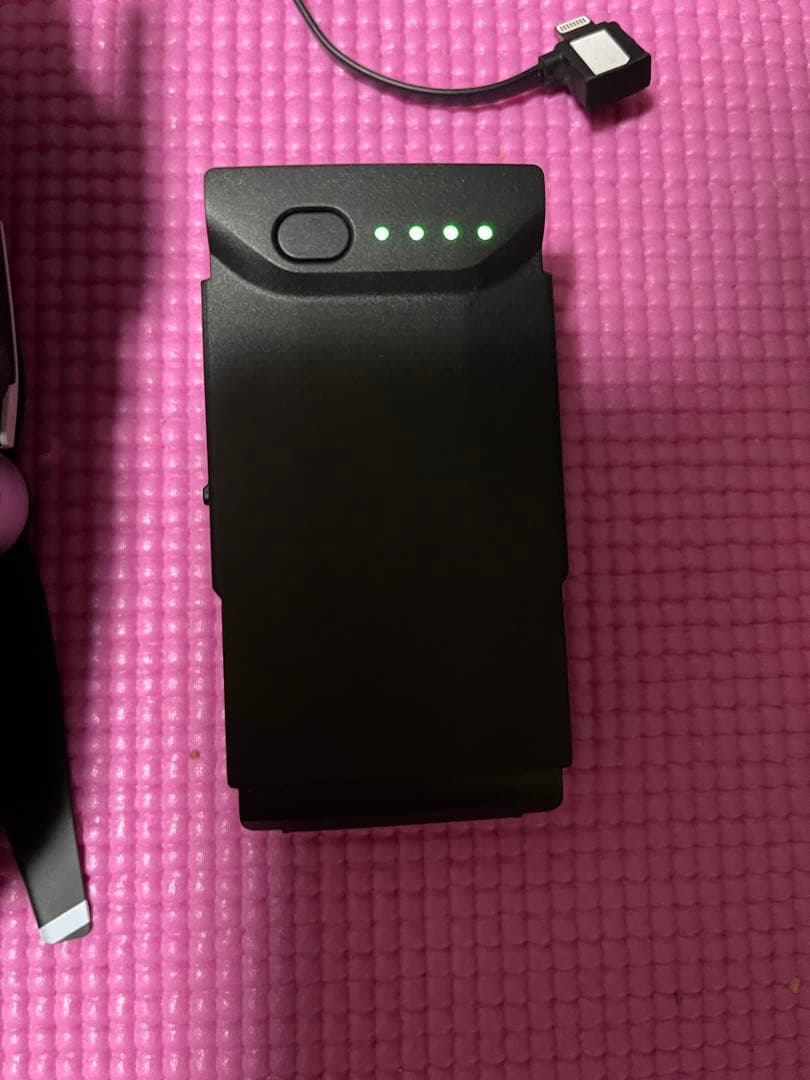 超美品DJI MAVIC Air コンボセット　バッテリー1つです