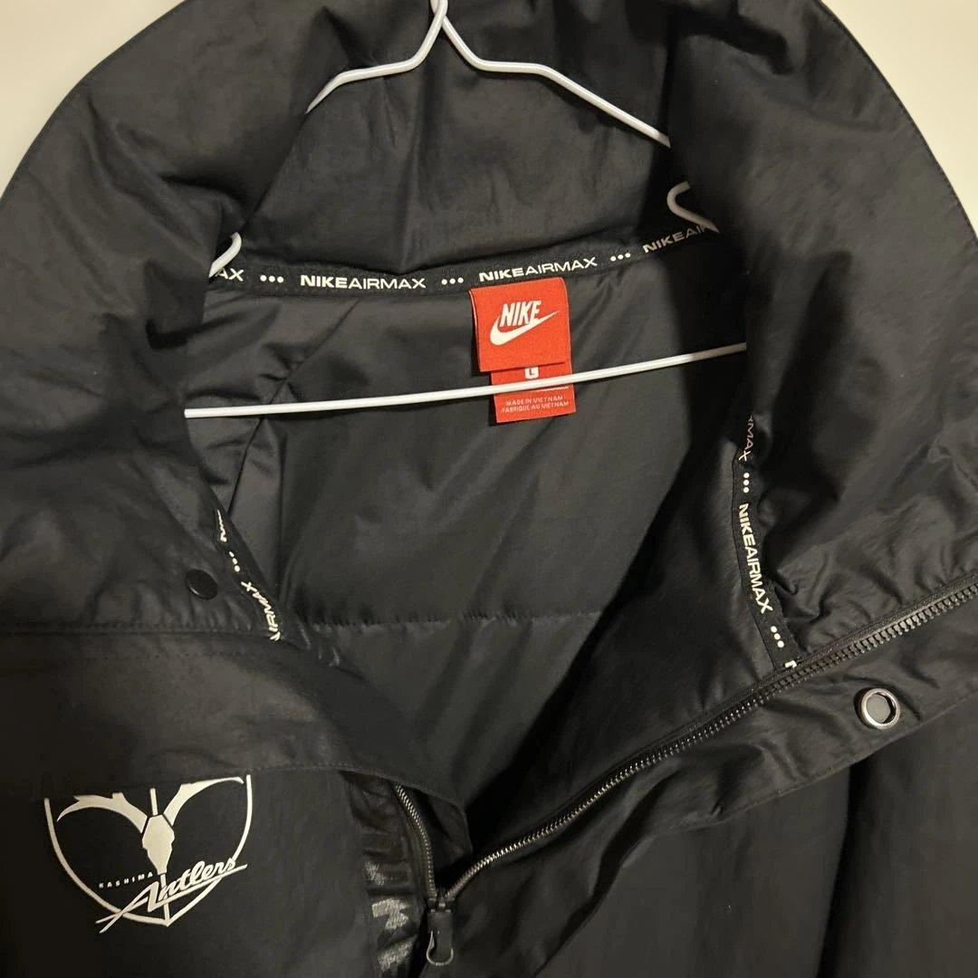 【ナイキエアマックス×鹿島アントラーズ】中綿ベンチコート　ブラック　ナイロン　Ｌ