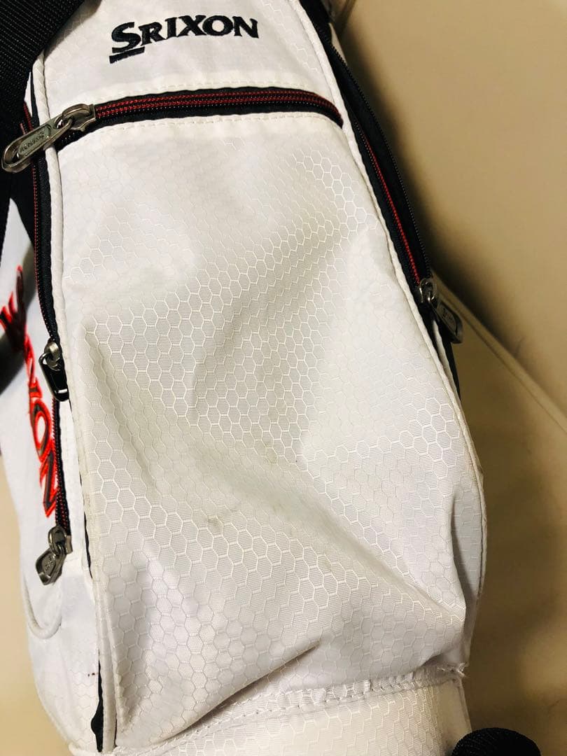 【送料込み】スリクソン　SRIXON 軽量スタンド式キャディバッグ