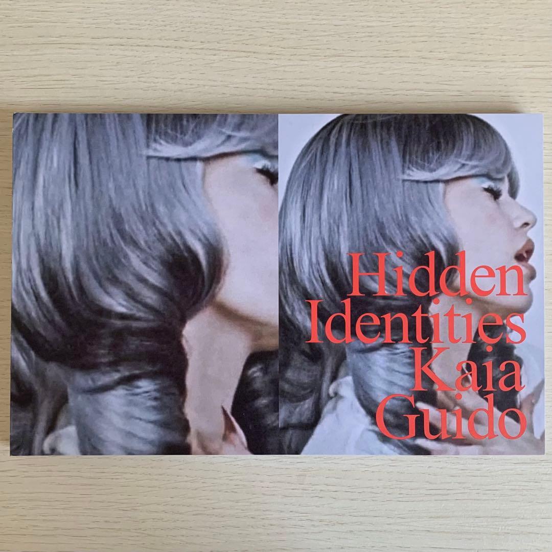 【洋書】『HIDDEN IDENTITIES』（トートバッグ・ポスター付）