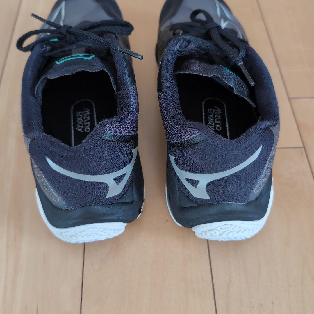 ミズノ　 ウエーブライトニング Z8