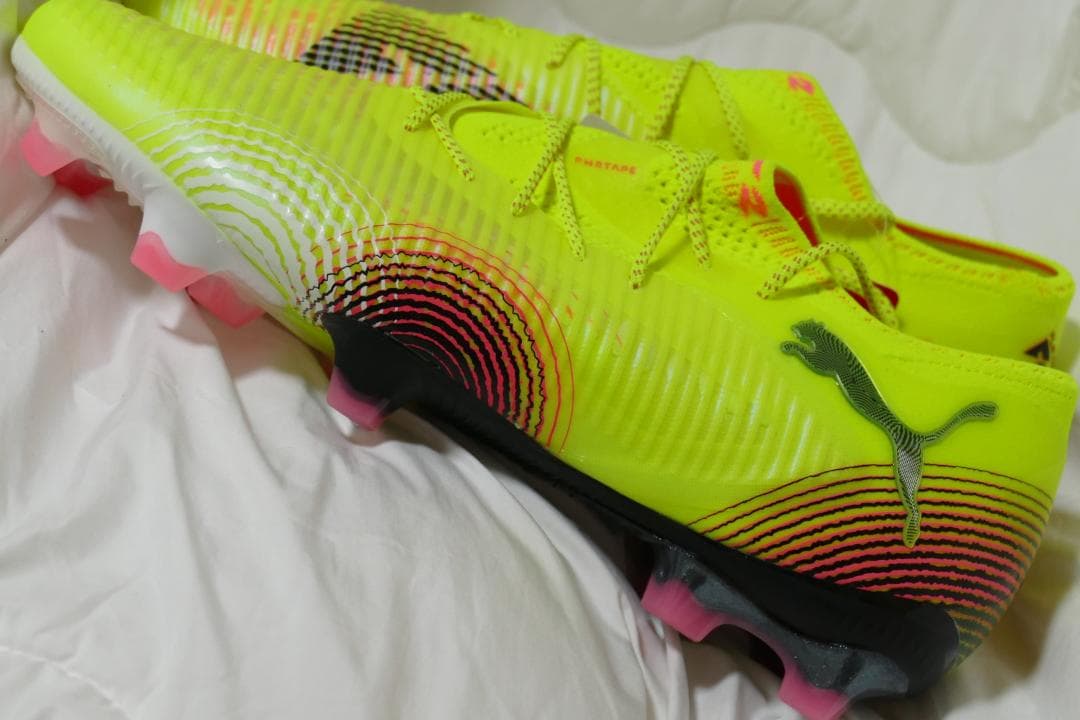 サンプル品★プーマ★フューチャー8アルティメットサッカースパイク★27.0/YE