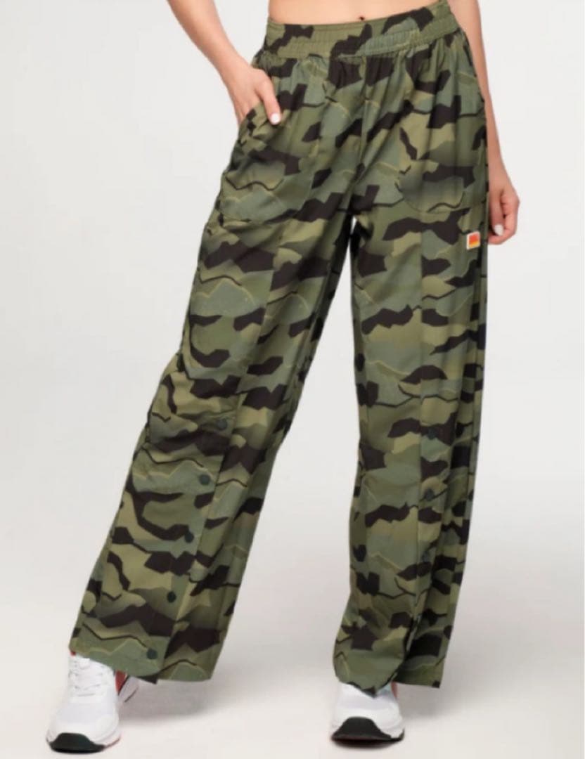 ZUMBA正規品 カモフラージュ ワイドパンツ ズンバウェア フィットネスウェア