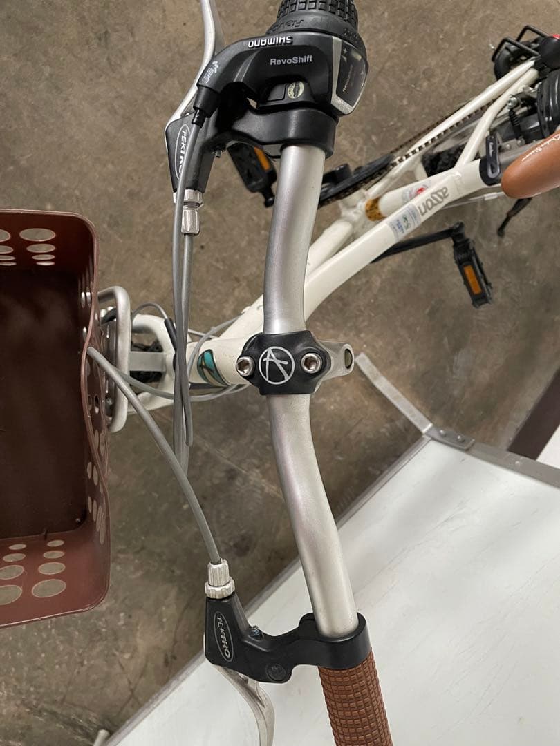 khodaa bloom asson J20 ホワイト　引き取り限定