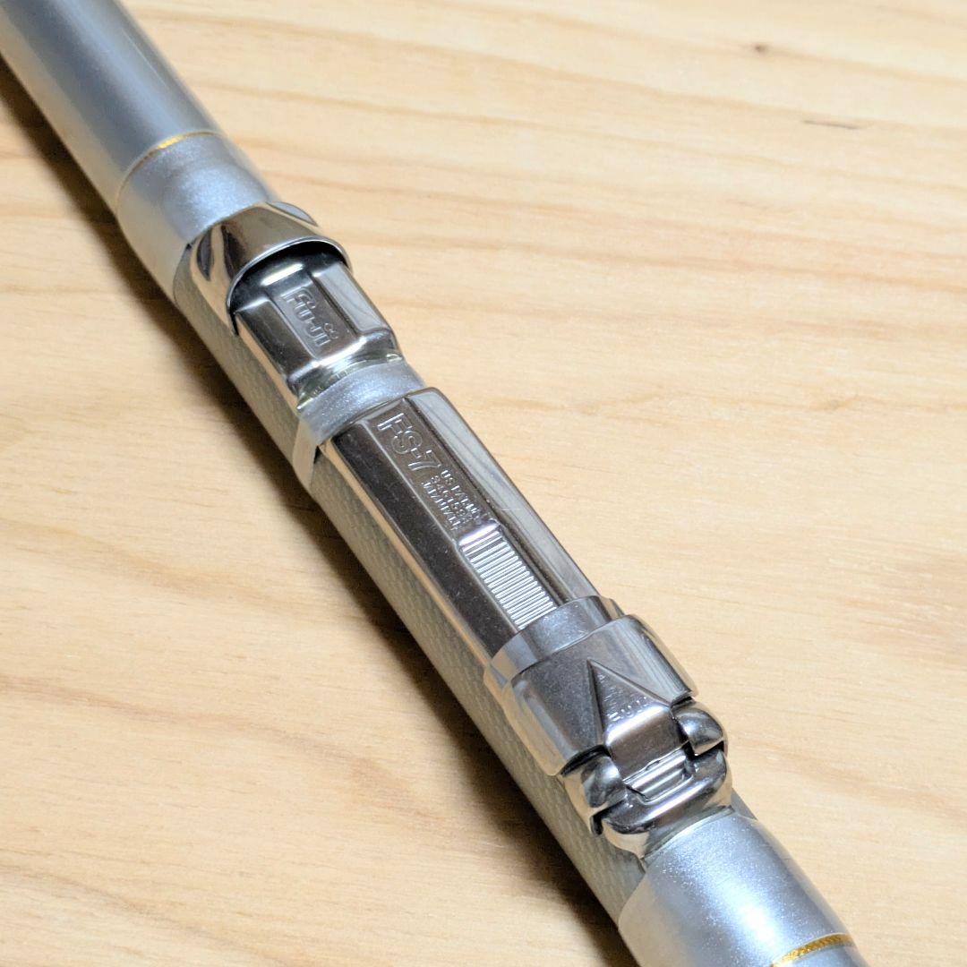 ダイワ リバティクラブ サーフT25-420 投げ竿