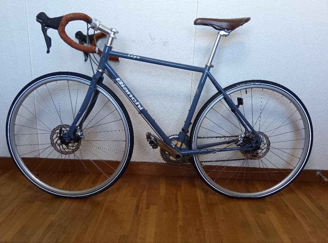 Bianchi　ビアンキ