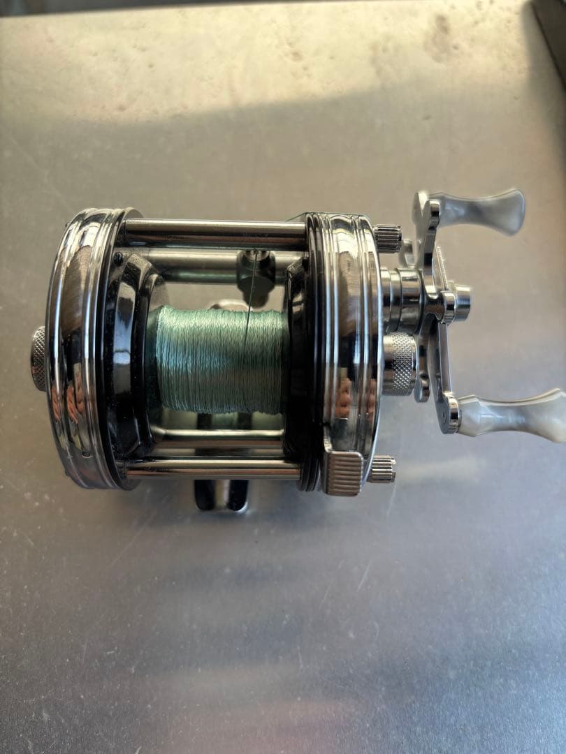 ABU 75周年モデル Ambassadeur 5000C